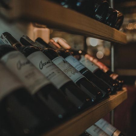 Hotel Restaurant Boss Miłosław Eksteriør billede