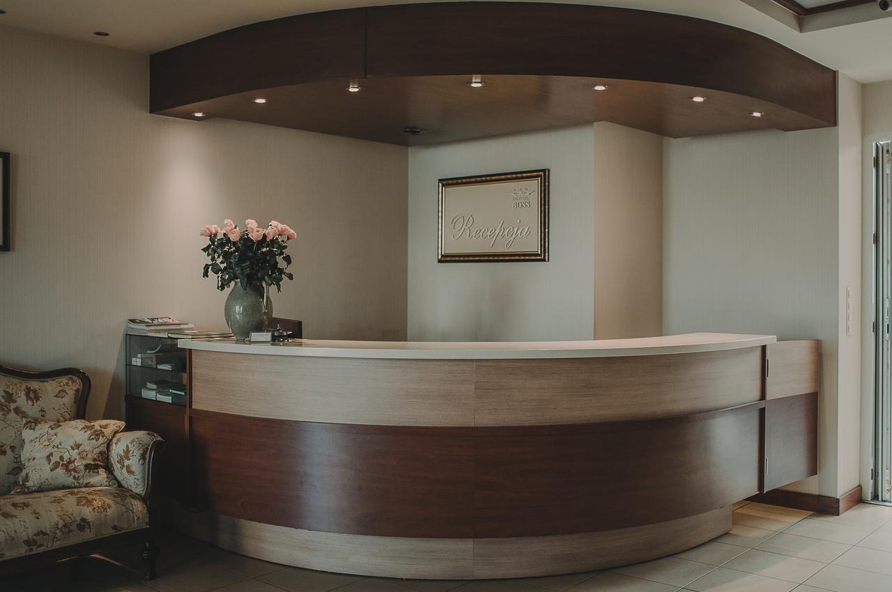 Hotel Restaurant Boss Miłosław Eksteriør billede